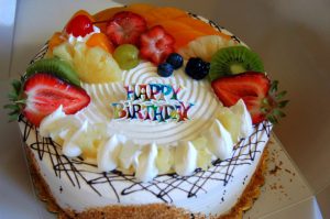 Happy-Birthday-Fresh-Cake